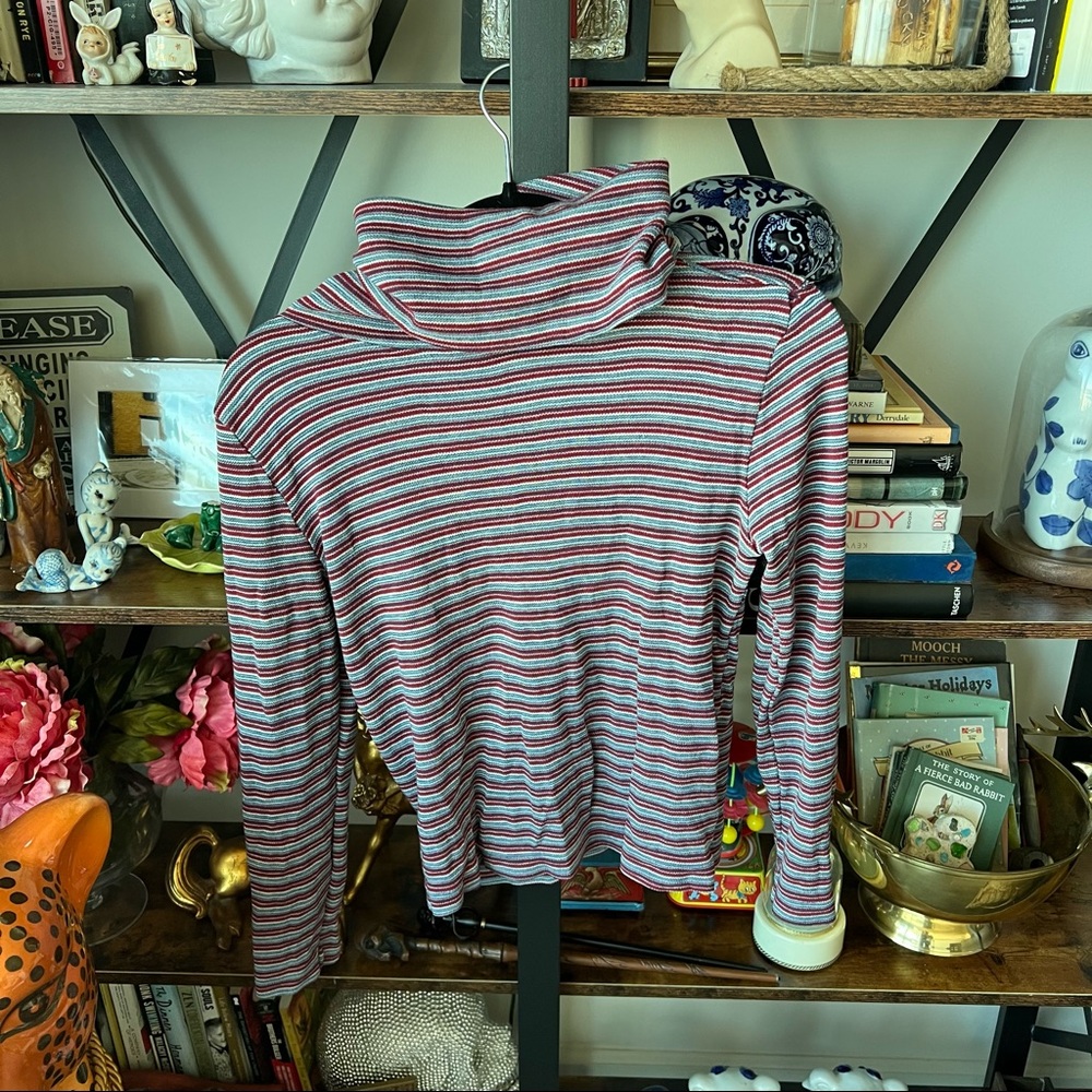 VINTAGE | 70s Gap Turtleneck Shirt